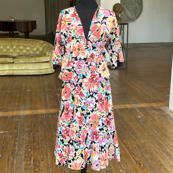 Vintage floral, two piece skirt set - Picture 10 of 12